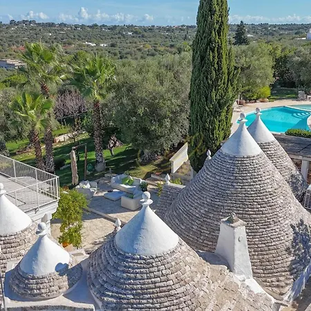 Td Trulli Di Bouganville With Large Amazing Pool Monopoli