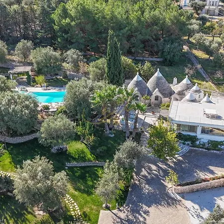 Td Trulli Di Bouganville With Large Amazing Pool * Monopoli