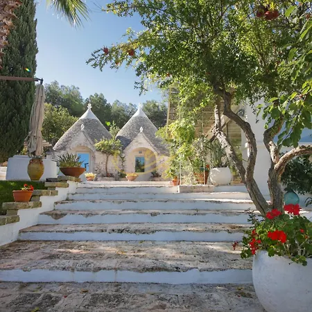 Td Trulli Di Bouganville With Large Amazing Pool