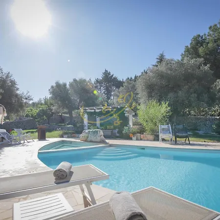Villa Td Trulli Di Bouganville With Large Amazing Pool