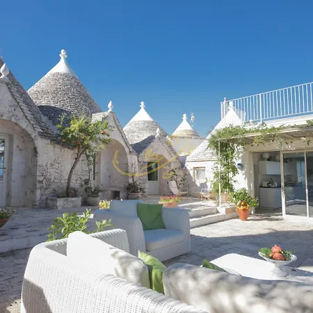 Villa Td Trulli Di Bouganville With Large Amazing Pool Monopoli