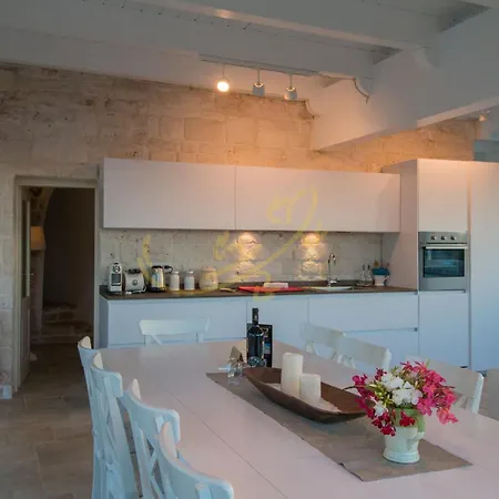 Td Trulli Di Bouganville With Large Amazing Pool * Monopoli
